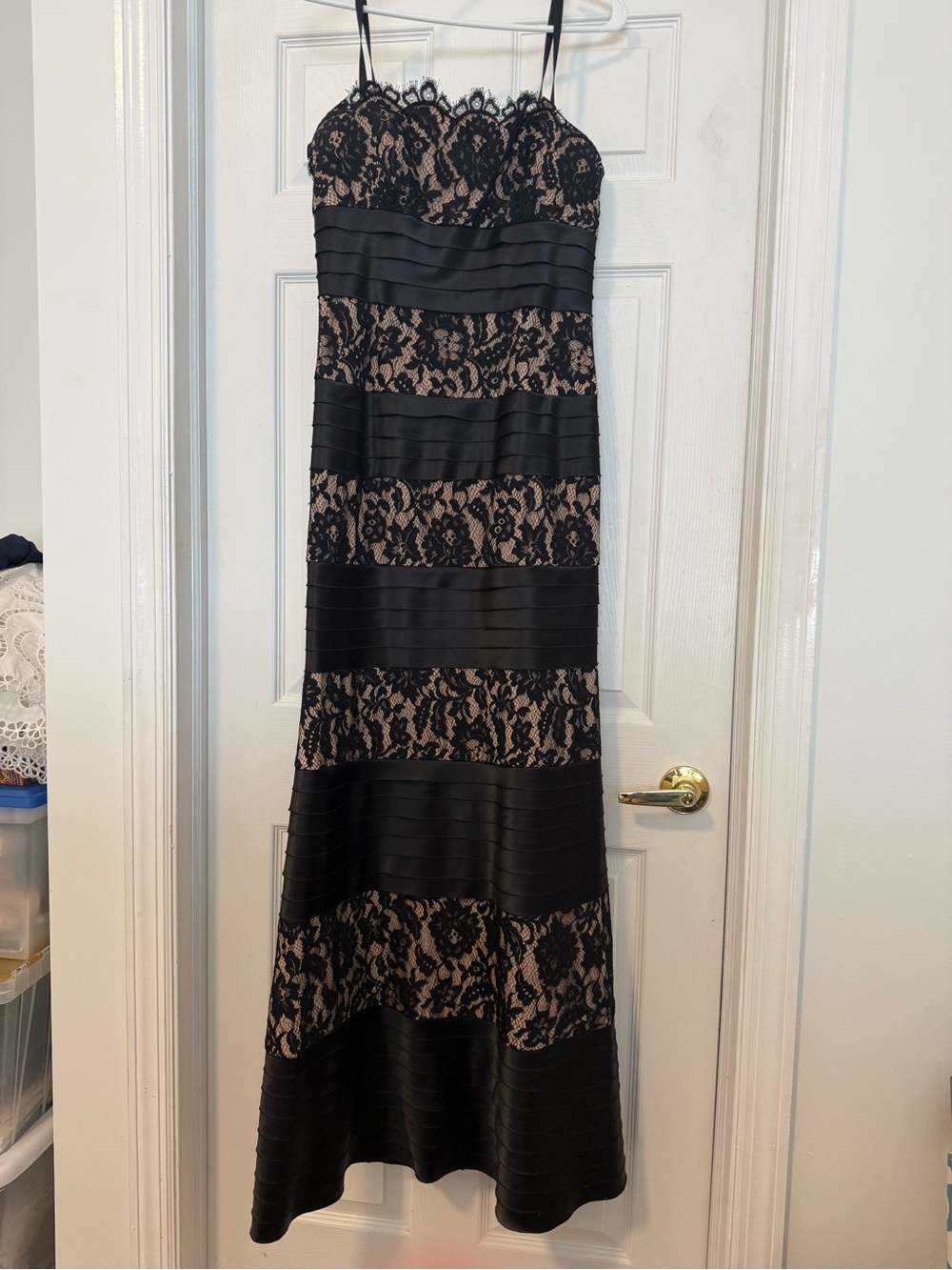 BCBGMAXAZRIA Black silk and Lace Overlay Evening Dress